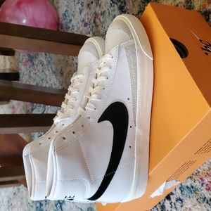 Nike blazer mid '77 vintage sneakers